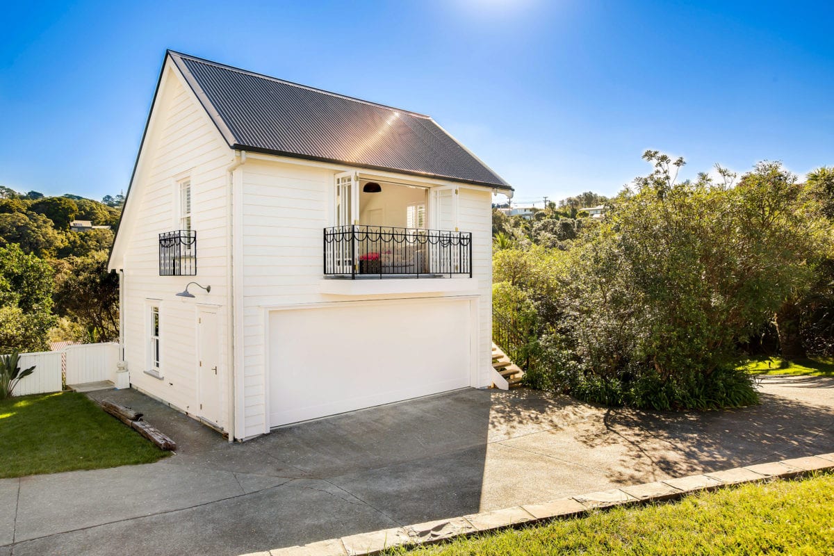 65 Grand View Road, Mathesons Bay WALL REAL ESTATE