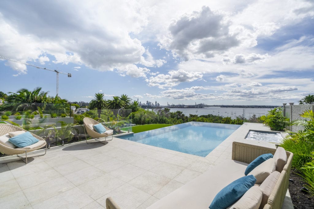 DSC00423 WALL REAL ESTATE