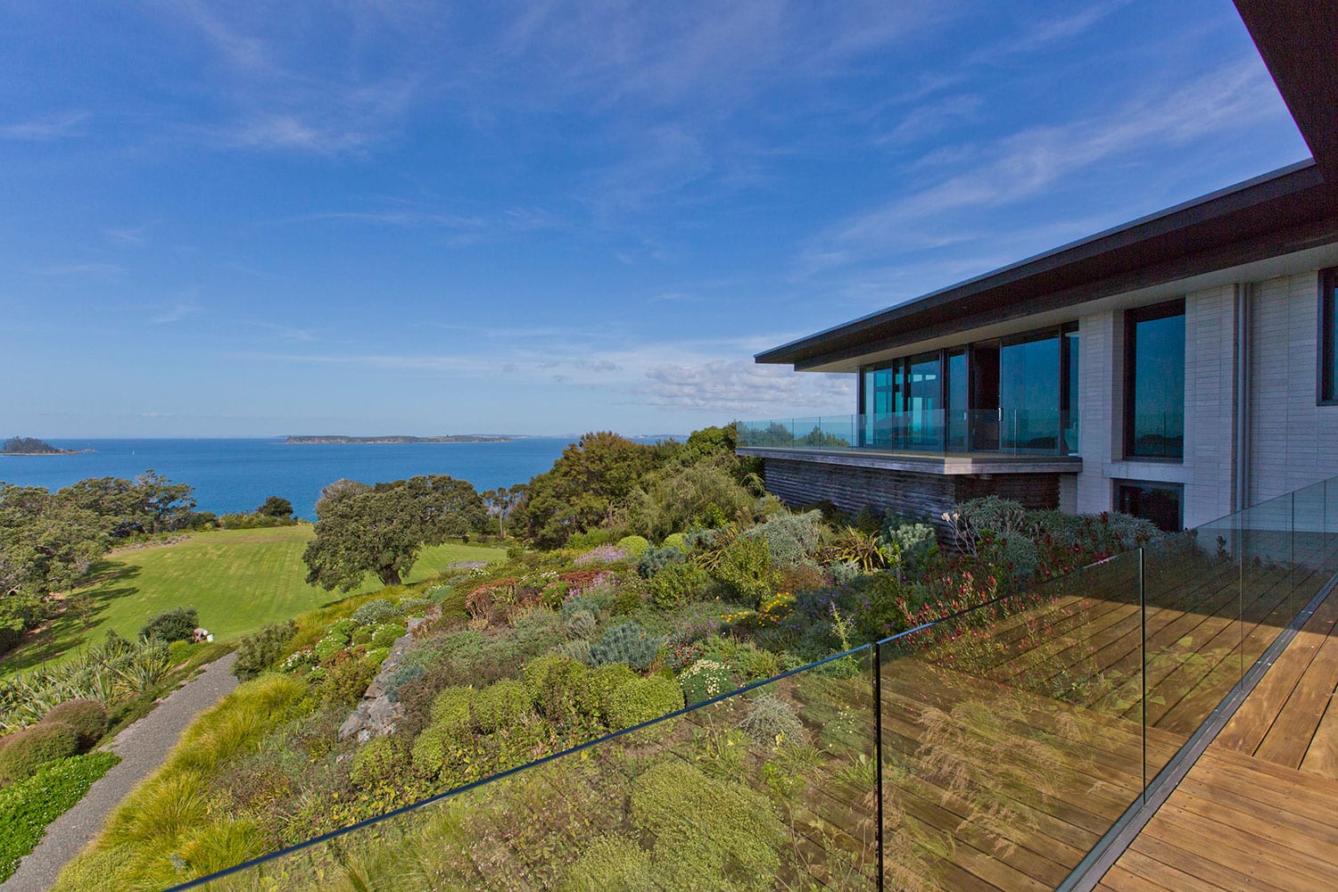 241197_1295faffd9fa4908a1da0fae3d06fe29mv2 WALL REAL ESTATE