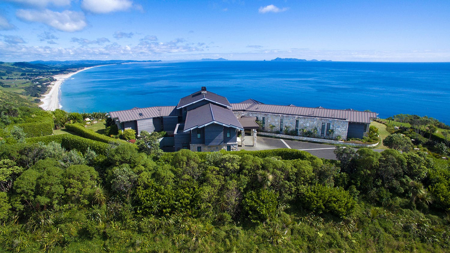 241197_2a9aa98964014d43bf7a78c81621bb45mv2 WALL REAL ESTATE