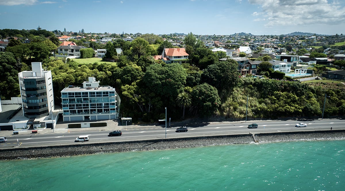 241197_76356184029c46cb84487d1764b06555 WALL REAL ESTATE